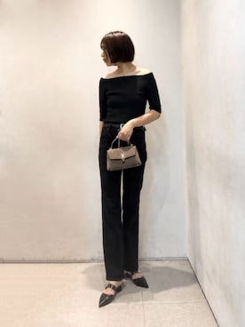 「CHARLES & KEITH（チャールズ & キース）のSepphe セフェ ツイルメタリックバックルポインテッドトゥヒールミュール（サンダル、ブラック系）」を使った、CHARLES & KEITHさん（レディース・160cm）の夏コーディネート