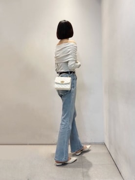 「CHARLES & KEITH（チャールズ & キース）のCressida クレシダ キルトプッシュロックトップハンドルバッグ（ハンドバッグ、ベージュ系）」を使った、CHARLES & KEITHさん（レディース・160cm）の春コーディネート