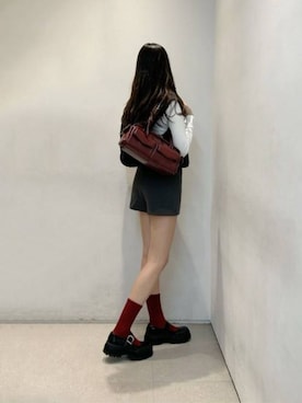 「CHARLES & KEITH（チャールズ & キース）のアイテム（パンプス）」を使った、CHARLES & KEITHさん（レディース・160cm）の秋コーディネート