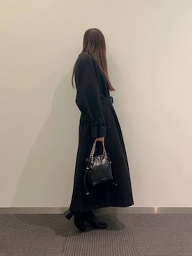 「CHARLES & KEITH（チャールズ & キース）のメタリック トラペーズヒールアンクルブーツ（ブーツ、ブラック系）」を使った、CHARLES & KEITHさん（レディース・160cm）の春コーディネート