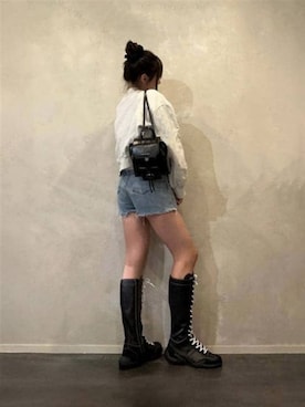 「CHARLES & KEITH（チャールズ & キース）のアイテム（ブーツ）」を使った、CHARLES & KEITHさん（レディース・160cm）の秋コーディネート