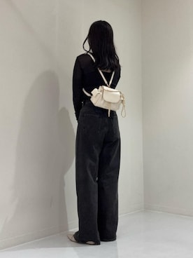 「CHARLES & KEITH（チャールズ & キース）のアイテム（パンプス）」を使った、CHARLES & KEITHさん（レディース・160cm）の秋コーディネート