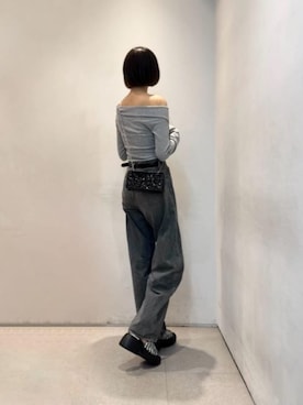 「CHARLES & KEITH（チャールズ & キース）のアイテム（財布）」を使った、CHARLES & KEITHさん（レディース・160cm）の春コーディネート