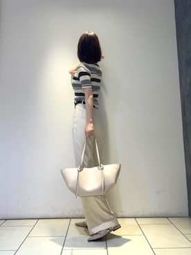 「CHARLES & KEITH（チャールズ & キース）のCalla カルラ トートバッグ（トートバッグ、ベージュ系）」を使った、CHARLES & KEITHさん（レディース・160cm）の夏コーディネート