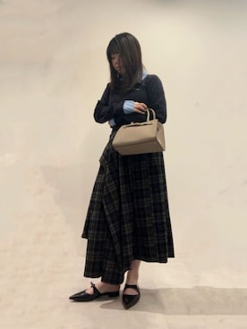 「CHARLES & KEITH（チャールズ & キース）のAubrielle オブリエル ベルトストラクチャー トートバッグ（トートバッグ、ベージュ系）」を使った、CHARLES & KEITHさん（レディース・160cm）の春コーディネート