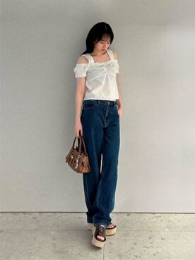 「CHARLES & KEITH（チャールズ & キース）のメタリックアクセント エスパドリーユウェッジ（サンダル）」を使った、CHARLES & KEITHさん（レディース・160cm）の夏コーディネート