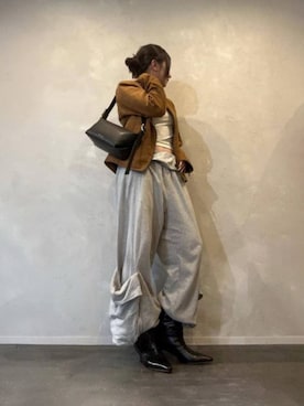 「CHARLES & KEITH（チャールズ & キース）のアイテム（ブーツ）」を使った、CHARLES & KEITHさん（レディース・160cm）の秋コーディネート