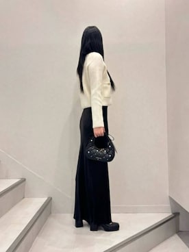 「CHARLES & KEITH（チャールズ & キース）のアイテム（パンプス）」を使った、CHARLES & KEITHさん（レディース・160cm）の秋コーディネート