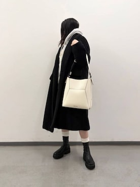 「CHARLES & KEITH（チャールズ & キース）のサイドジップ アンクルブーツ / Side-Zip Ankle Boots（ブーツ、ブラック系）」を使った、CHARLES & KEITHさん（レディース・160cm）の春コーディネート
