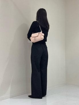 「CHARLES & KEITH（チャールズ & キース）のアイテム（パンプス）」を使った、CHARLES & KEITHさん（レディース・160cm）の秋コーディネート