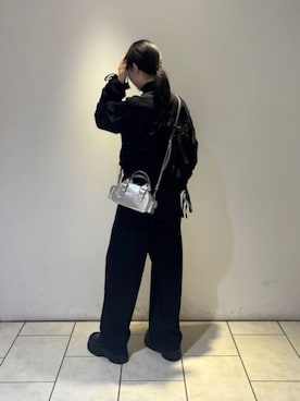 「CHARLES & KEITH（チャールズ & キース）のアイテム（ローファー）」を使った、CHARLES & KEITHさん（レディース・160cm）の秋コーディネート