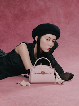 「CHARLES & KEITH（チャールズ & キース）のアイテム（キーケース/キーアクセサリー）」を使った、CHARLES & KEITHさん（レディース・160cm）の冬コーディネート