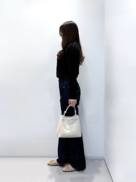 「CHARLES & KEITH（チャールズ & キース）のアイテム（バレエシューズ）」を使った、CHARLES & KEITHさん（レディース・160cm）の春コーディネート