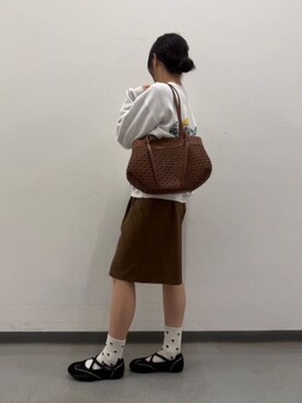 「CHARLES & KEITH（チャールズ & キース）のアイテム（スニーカー）」を使った、CHARLES & KEITHさん（レディース・160cm）の春コーディネート