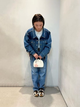 「CHARLES & KEITH（チャールズ & キース）のアイテム（スニーカー）」を使った、CHARLES & KEITHさん（レディース・160cm）の春コーディネート