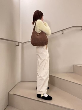 「CHARLES & KEITH（チャールズ & キース）のアイテム（パンプス）」を使った、CHARLES & KEITHさん（レディース・160cm）の秋コーディネート