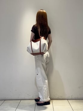 「CHARLES & KEITH（チャールズ & キース）のアイテム（トートバッグ）」を使った、CHARLES & KEITHさん（レディース・160cm）の夏コーディネート