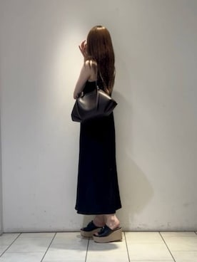 「CHARLES & KEITH（チャールズ & キース）のCalla カルラ トートバッグ（トートバッグ、ブラウン系）」を使った、CHARLES & KEITHさん（レディース・160cm）の夏コーディネート