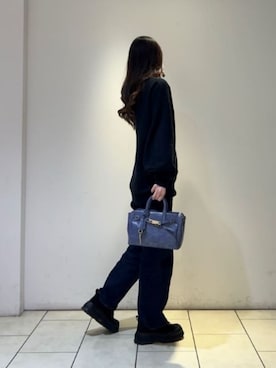 「CHARLES & KEITH（チャールズ & キース）のアイテム（スニーカー）」を使った、CHARLES & KEITHさん（レディース・160cm）の春コーディネート