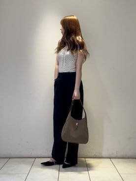 「CHARLES & KEITH（チャールズ & キース）のAmbrosiaアンブロシアジェムエンベリッシュドスリッポンフラット（サンダル、ブラック系）」を使った、CHARLES & KEITHさん（レディース・160cm）の夏コーディネート