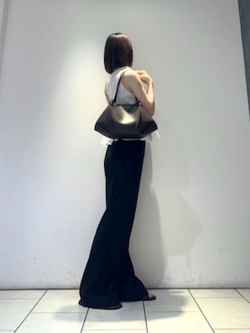 「CHARLES & KEITH（チャールズ & キース）のCalla カルラ トートバッグ（トートバッグ、ブラウン系）」を使った、CHARLES & KEITHさん（レディース・160cm）の夏コーディネート