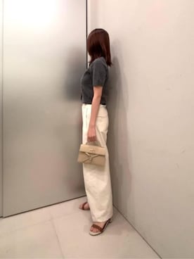 「CHARLES & KEITH（チャールズ & キース）のTricha トリチャ ノッテッドベルト トップハンドルバッグ（ハンドバッグ、ベージュ系）」を使った、CHARLES & KEITHさん（レディース・160cm）の夏コーディネート