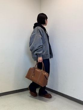 「CHARLES & KEITH（チャールズ & キース）のアイテム（ローファー）」を使った、CHARLES & KEITHさん（レディース・160cm）の冬コーディネート