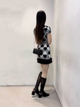 「CHARLES & KEITH（チャールズ & キース）のアイテム（財布）」を使った、CHARLES & KEITHさん（レディース・160cm）の春コーディネート