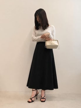 「CHARLES & KEITH（チャールズ & キース）のアイテム（トートバッグ）」を使った、CHARLES & KEITHさん（レディース・160cm）の夏コーディネート