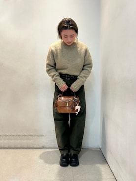 「CHARLES & KEITH（チャールズ & キース）のアイテム（キーケース/キーアクセサリー）」を使った、CHARLES & KEITHさん（レディース・160cm）の春コーディネート