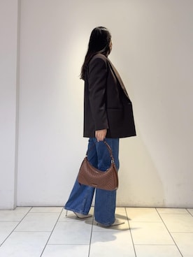 「CHARLES & KEITH（チャールズ & キース）のCalla カルラ ウーブン ショルダーバッグ（ショルダーバッグ、ブラウン系）」を使った、CHARLES & KEITHさん（レディース・160cm）の春コーディネート