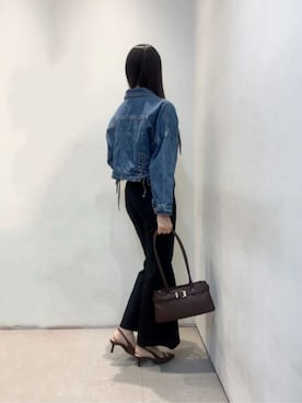 「CHARLES & KEITH（チャールズ & キース）のJody ジョディー ジェニュインレザー ベルトショルダーバッグ（ショルダーバッグ、ブラウン系）」を使った、CHARLES & KEITHさん（レディース・160cm）の春コーディネート