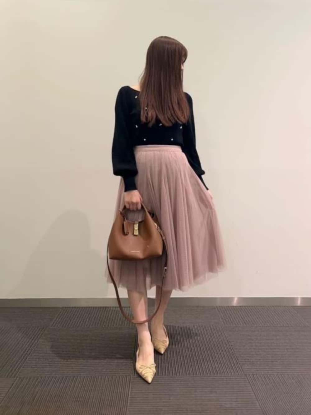 CHARLES & KEITH（チャールズ & キース）の「ルーシュド ボウスリング