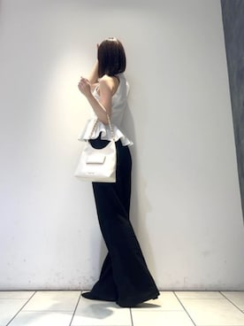「CHARLES & KEITH（チャールズ & キース）のLando ランド ポインテッドドゥメタリックバックルヒールミュール（サンダル、ブラック系）」を使った、CHARLES & KEITHさん（レディース・160cm）の夏コーディネート