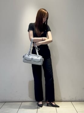「CHARLES & KEITH（チャールズ & キース）のRachel レイチェル マルチポケット ショルダーバッグ（ショルダーバッグ）」を使った、CHARLES & KEITHさん（レディース・160cm）の夏コーディネート