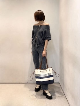 「CHARLES & KEITH（チャールズ & キース）のLando ランド メタリックアクセントプラットフォームローファー（ローファー、その他）」を使った、CHARLES & KEITHさん（レディース・160cm）の夏コーディネート
