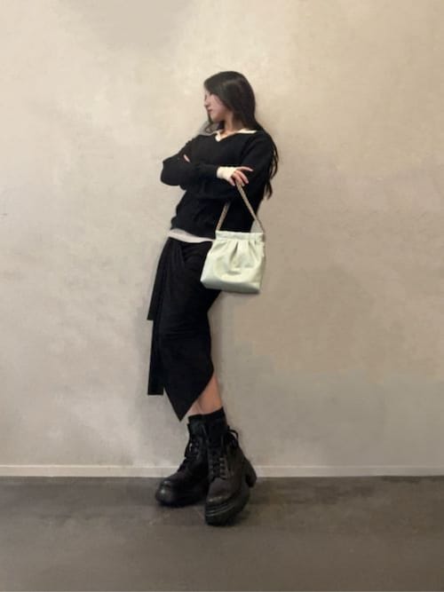 CHARLES & KEITH ドゥオ チェーンハンドルツーウェイバックパック Duo ドゥオ チェーンハンドルツーウェイバックパック - ブラック