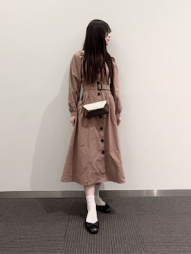 「CHARLES & KEITH（チャールズ & キース）のアイテム（財布）」を使った、CHARLES & KEITHさん（レディース・160cm）の春コーディネート