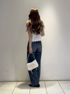 「CHARLES & KEITH（チャールズ & キース）のAmbrosiaアンブロシアジェムエンベリッシュドスリッポンフラット（サンダル、ブラック系）」を使った、CHARLES & KEITHさん（レディース・160cm）の夏コーディネート
