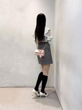 「CHARLES & KEITH（チャールズ & キース）のアイテム（財布）」を使った、CHARLES & KEITHさん（レディース・160cm）の冬コーディネート