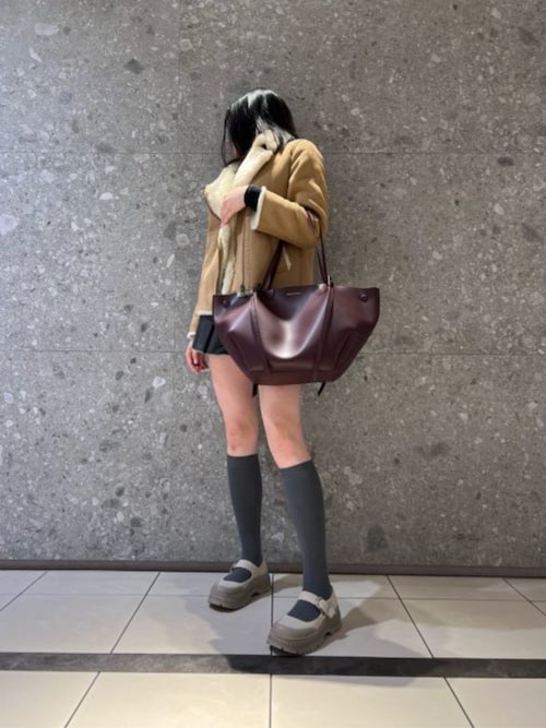 CHARLES & KEITHダラリジッドソールプラットフォームメリージェーン Darra ダラ リジッドソールプラットフォームメリージェーン（パンプス