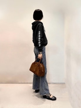 「CHARLES & KEITH（チャールズ & キース）のアイテム（パンプス）」を使った、CHARLES & KEITHさん（レディース・160cm）の秋コーディネート