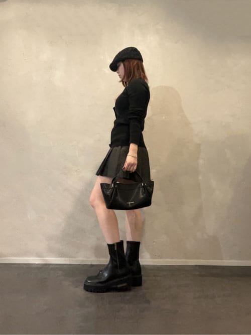 CHARLES & KEITH ブーツ ブラック サイドジップ アンクルブーツ / Side-Zip Ankle Boots（ブーツ