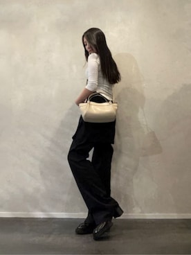 「CHARLES & KEITH（チャールズ & キース）のアイテム（ローファー）」を使った、CHARLES & KEITHさん（レディース・160cm）の冬コーディネート