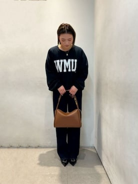 「CHARLES & KEITH（チャールズ & キース）のLyla ライラ チューブラースラウチー ショルダーバッグ（ショルダーバッグ、ブラウン系）」を使った、CHARLES & KEITHさん（レディース・160cm）の春コーディネート