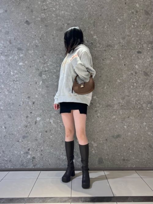 CHARLES&KEITH♡イービー プラットフォームブロックヒールロングブーツ Evie イービー プラットフォームブロックヒールロングブーツ（ブーツ