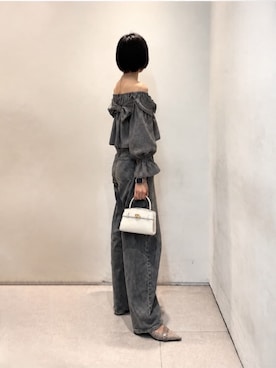 「CHARLES & KEITH（チャールズ & キース）のアイテム（パンプス）」を使った、CHARLES & KEITHさん（レディース・160cm）の秋コーディネート