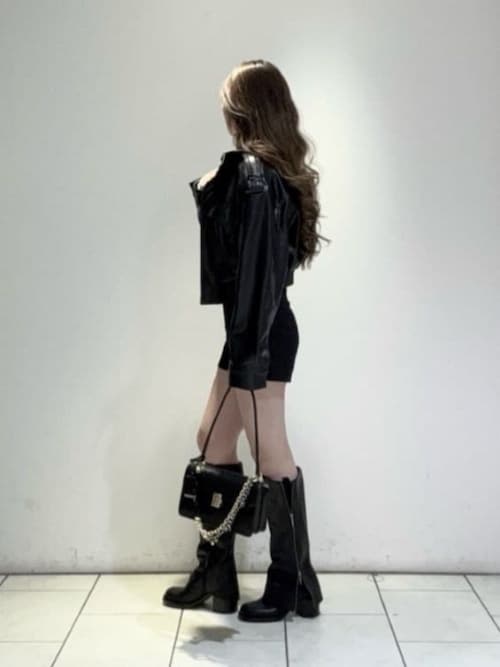 CHARLES ＆ KEITH（チャールズ&キース） ブーツ Louise ルーイ サイド