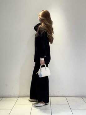 「CHARLES & KEITH（チャールズ & キース）のアイテム（キーケース/キーアクセサリー）」を使った、CHARLES & KEITHさん（レディース・160cm）の春コーディネート