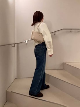 「CHARLES & KEITH（チャールズ & キース）のアイテム（ローファー）」を使った、CHARLES & KEITHさん（レディース・160cm）の秋コーディネート